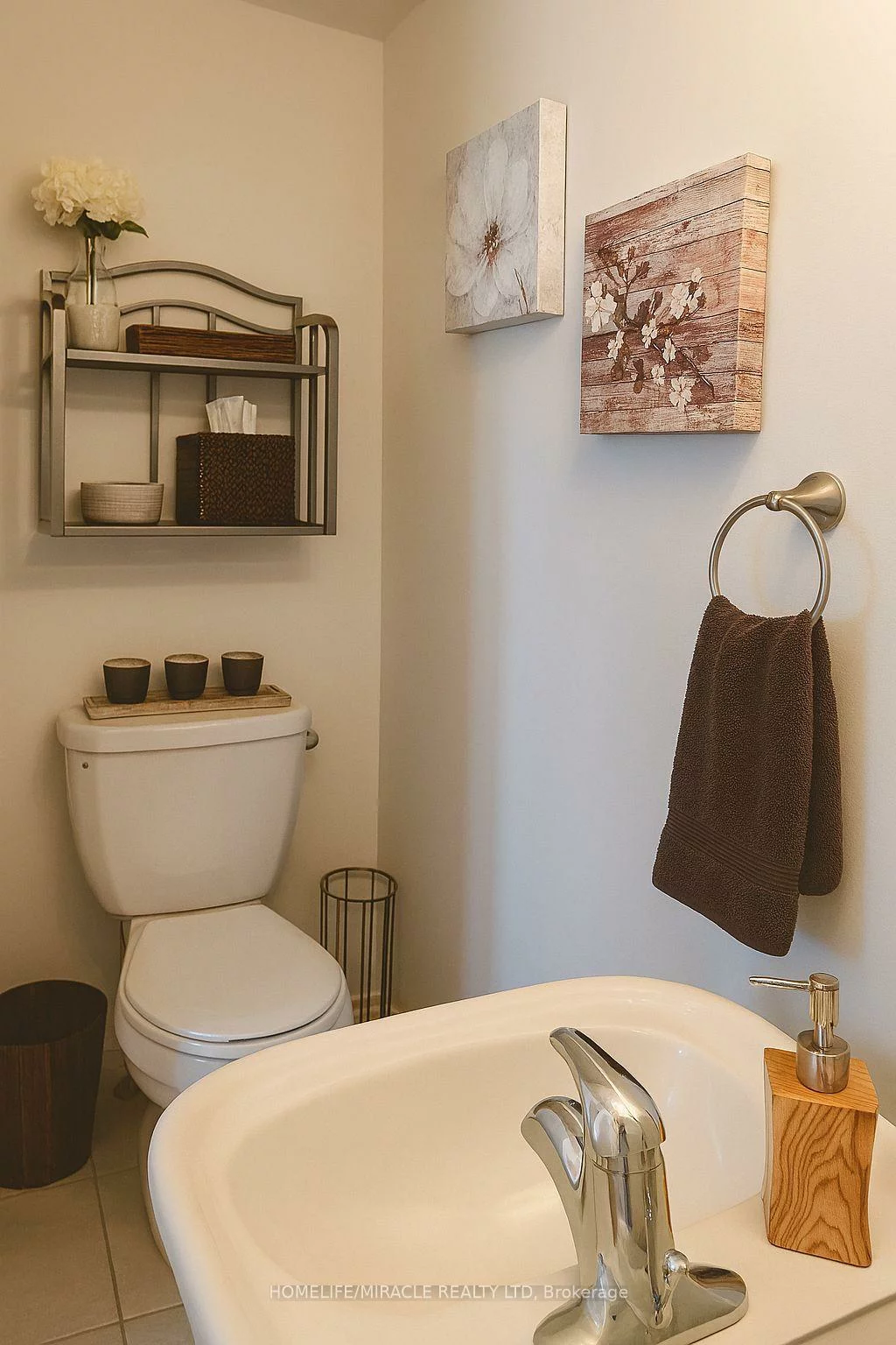 2508, POST, 1015 - RO River Oaks, Oakville