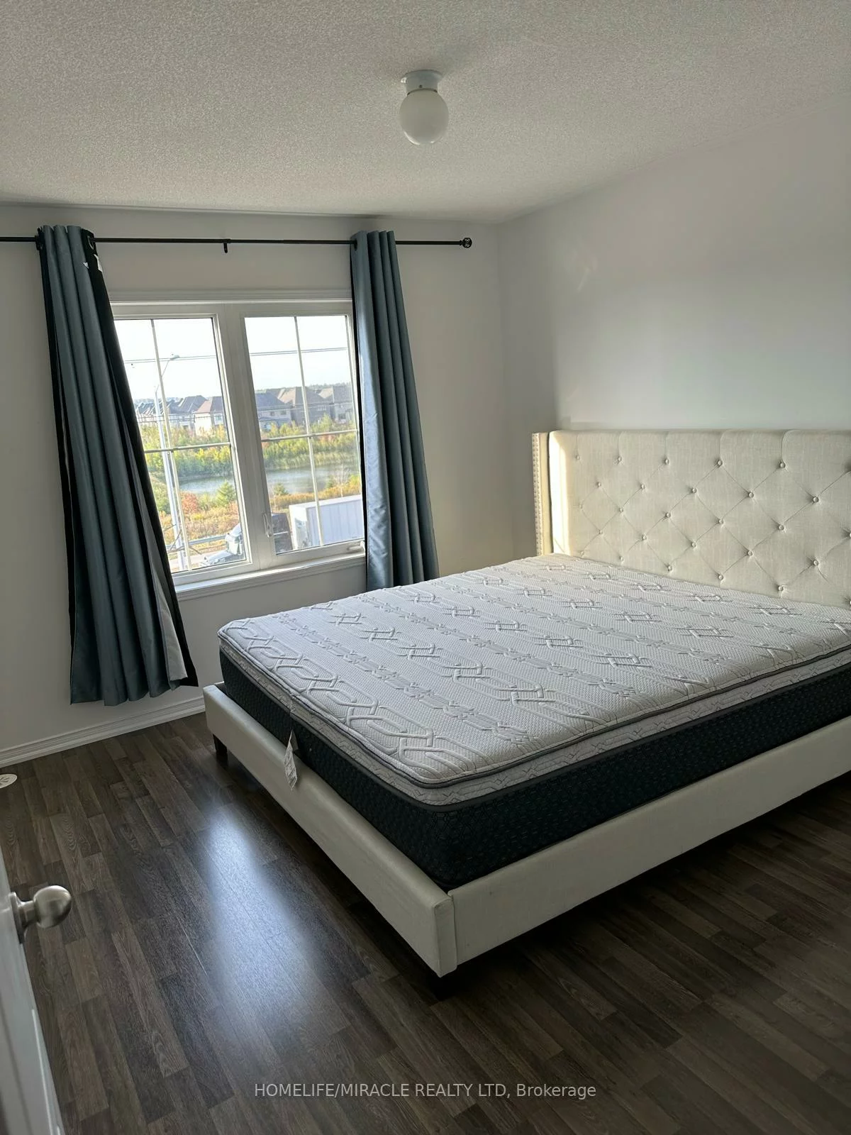 2508, POST, 1015 - RO River Oaks, Oakville
