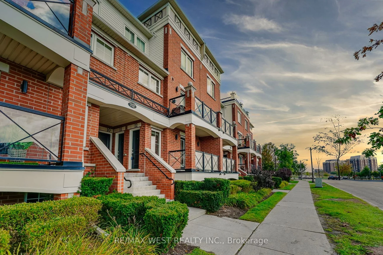 15, Hays, 1015 - RO River Oaks, Oakville