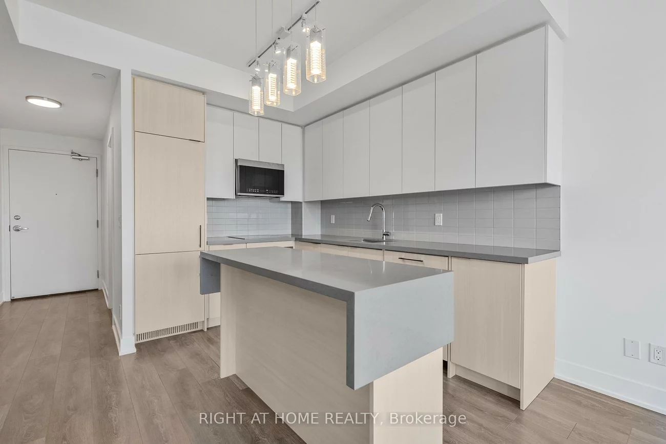 297, Oak Walk, 1015 - RO River Oaks, Oakville