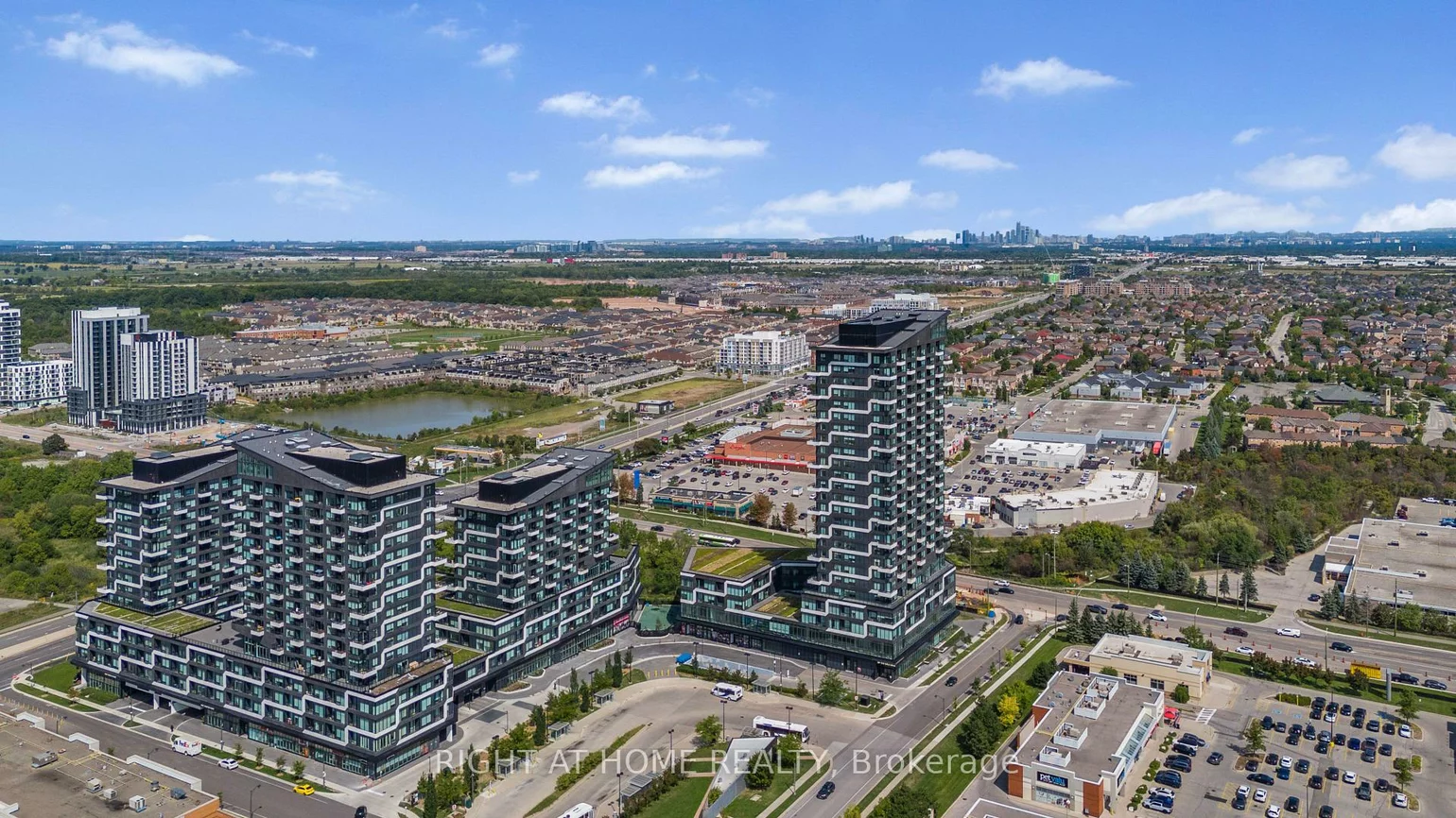 297, Oak Walk, 1015 - RO River Oaks, Oakville