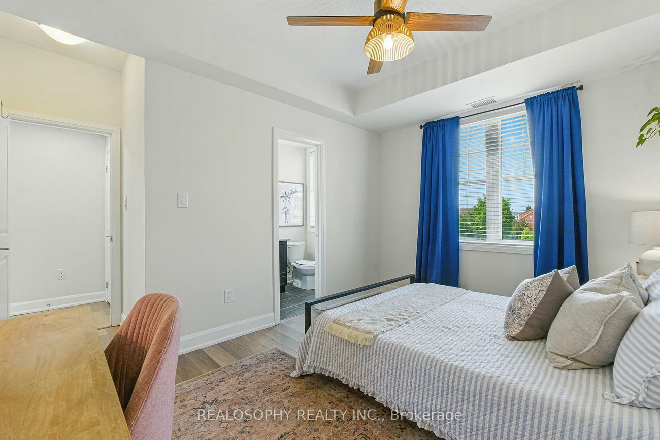 2333, Sawgrass, 1015 - RO River Oaks, Oakville