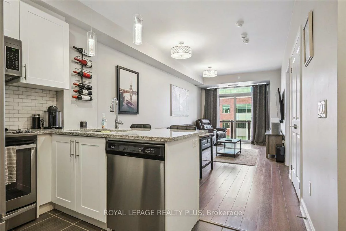 216, Oak Park, 1015 - RO River Oaks, Oakville