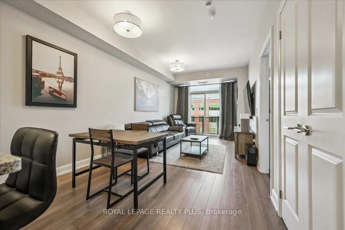 216, Oak Park, 1015 - RO River Oaks, Oakville