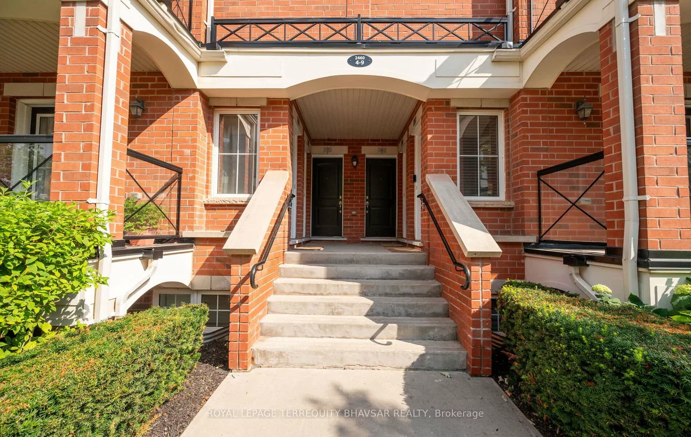 2460, Post, 1015 - RO River Oaks, Oakville