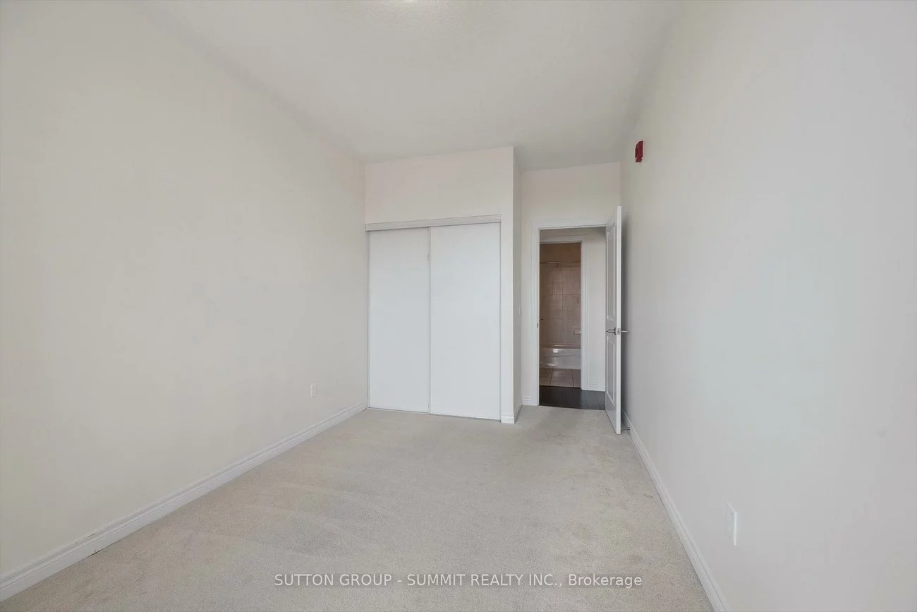 216, Oak Park, 1015 - RO River Oaks, Oakville