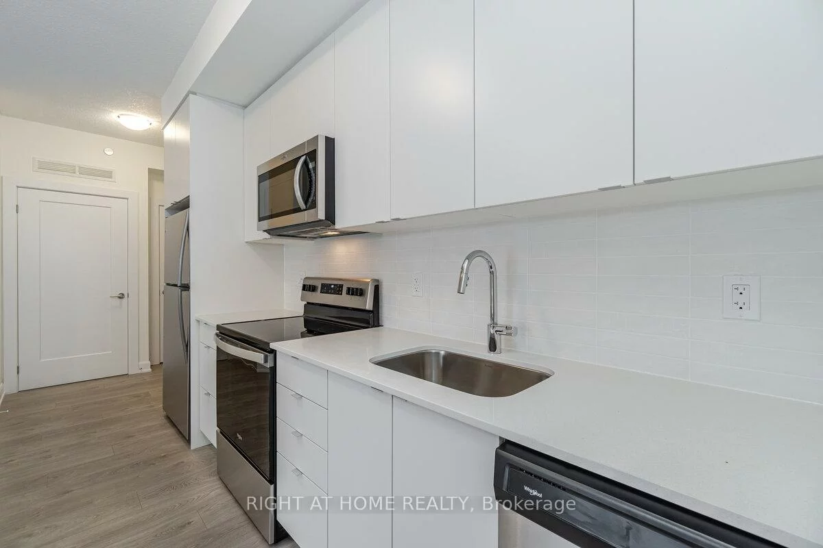 3200, William Coltson, 1010 - JM Joshua Meadows, Oakville