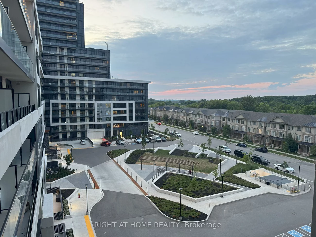 3200, William Coltson, 1010 - JM Joshua Meadows, Oakville