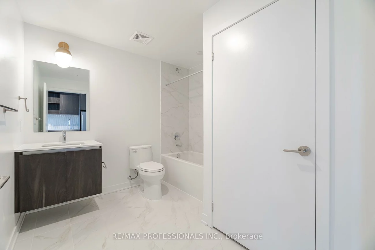 395, Dundas, 1008 - GO Glenorchy, Oakville