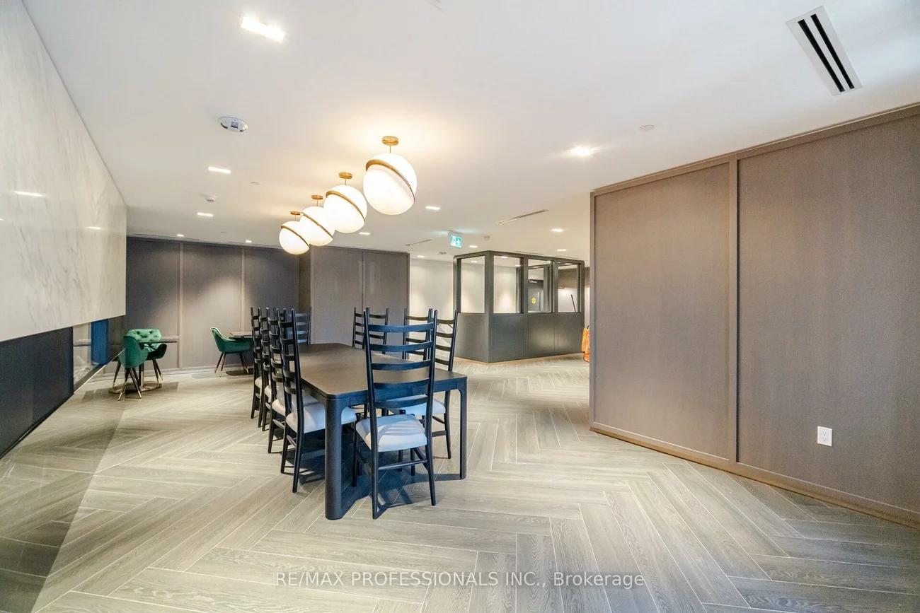 395, Dundas, 1008 - GO Glenorchy, Oakville