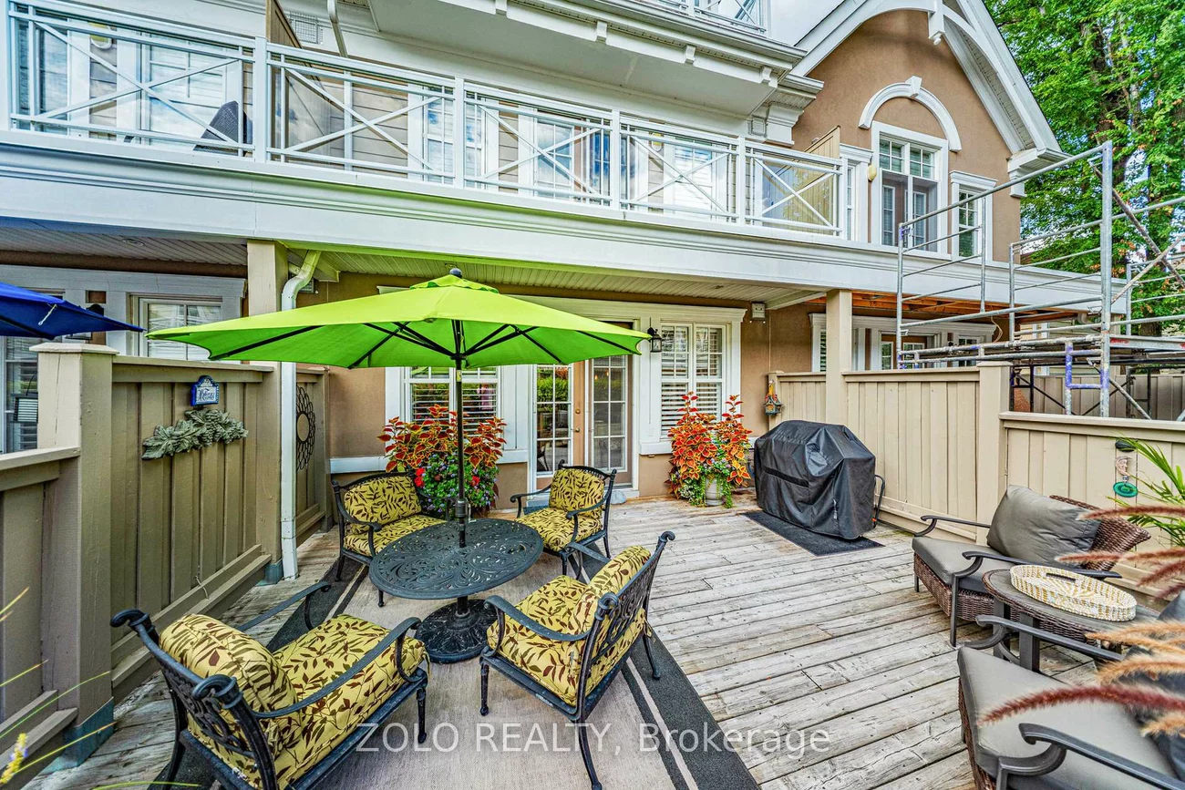 2372, Marine, 1001 - BR Bronte, Oakville