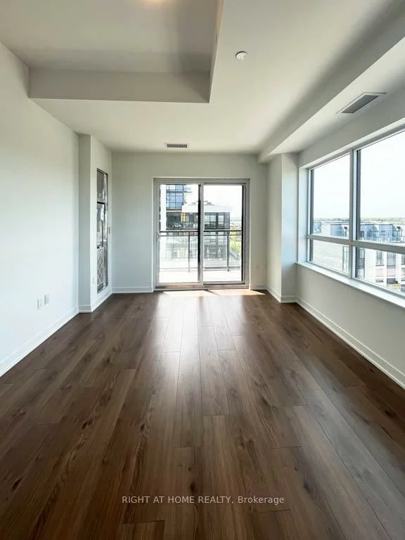 395, Dundas, 1008 - GO Glenorchy, Oakville