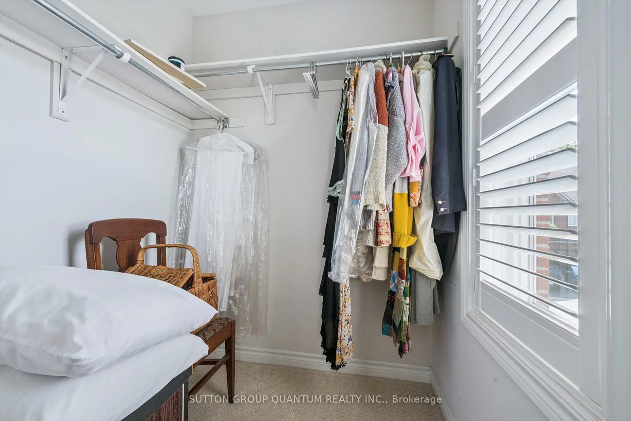 300, Ravineview, 1018 - WC Wedgewood Creek, Oakville