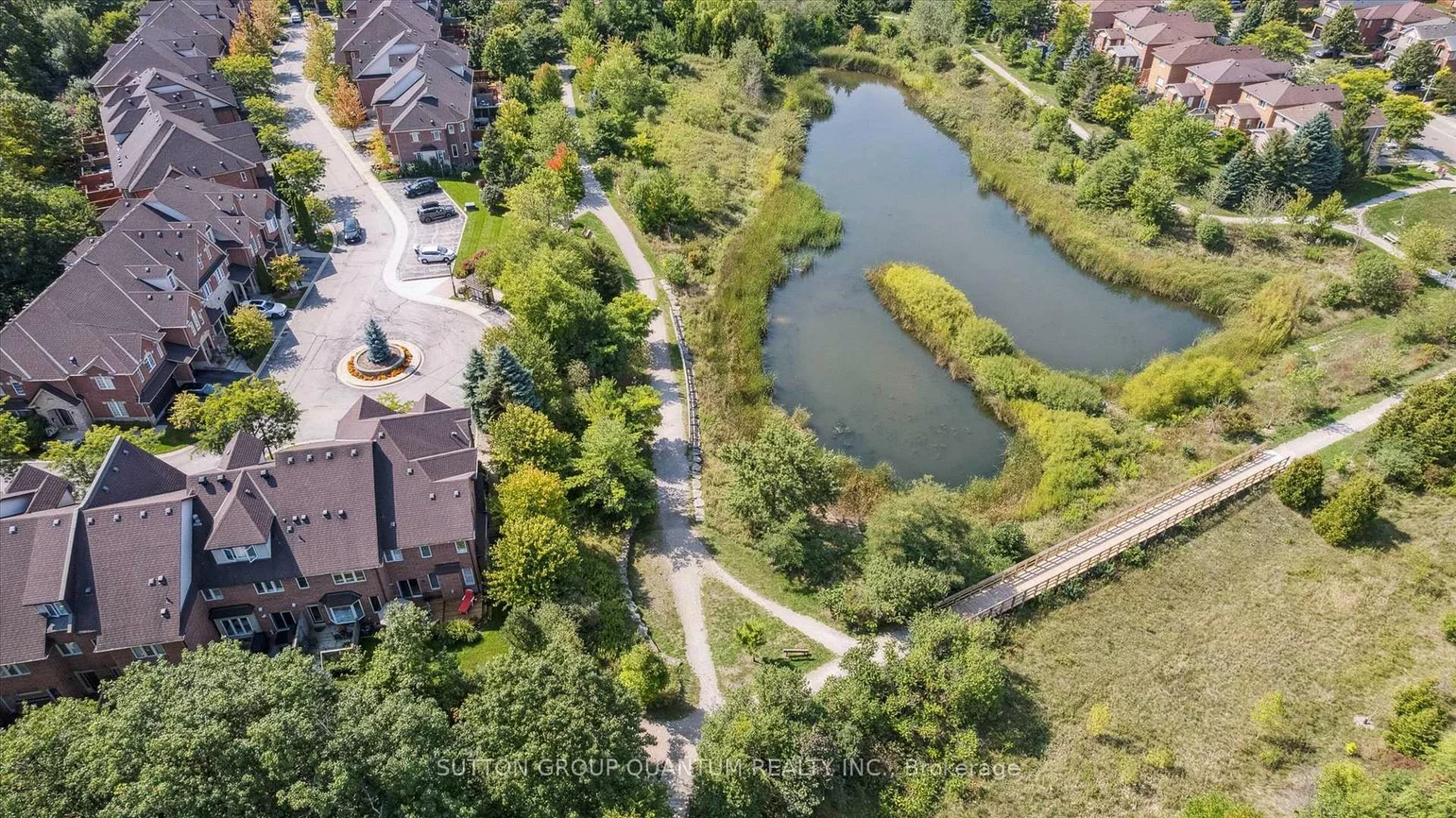 300, Ravineview, 1018 - WC Wedgewood Creek, Oakville