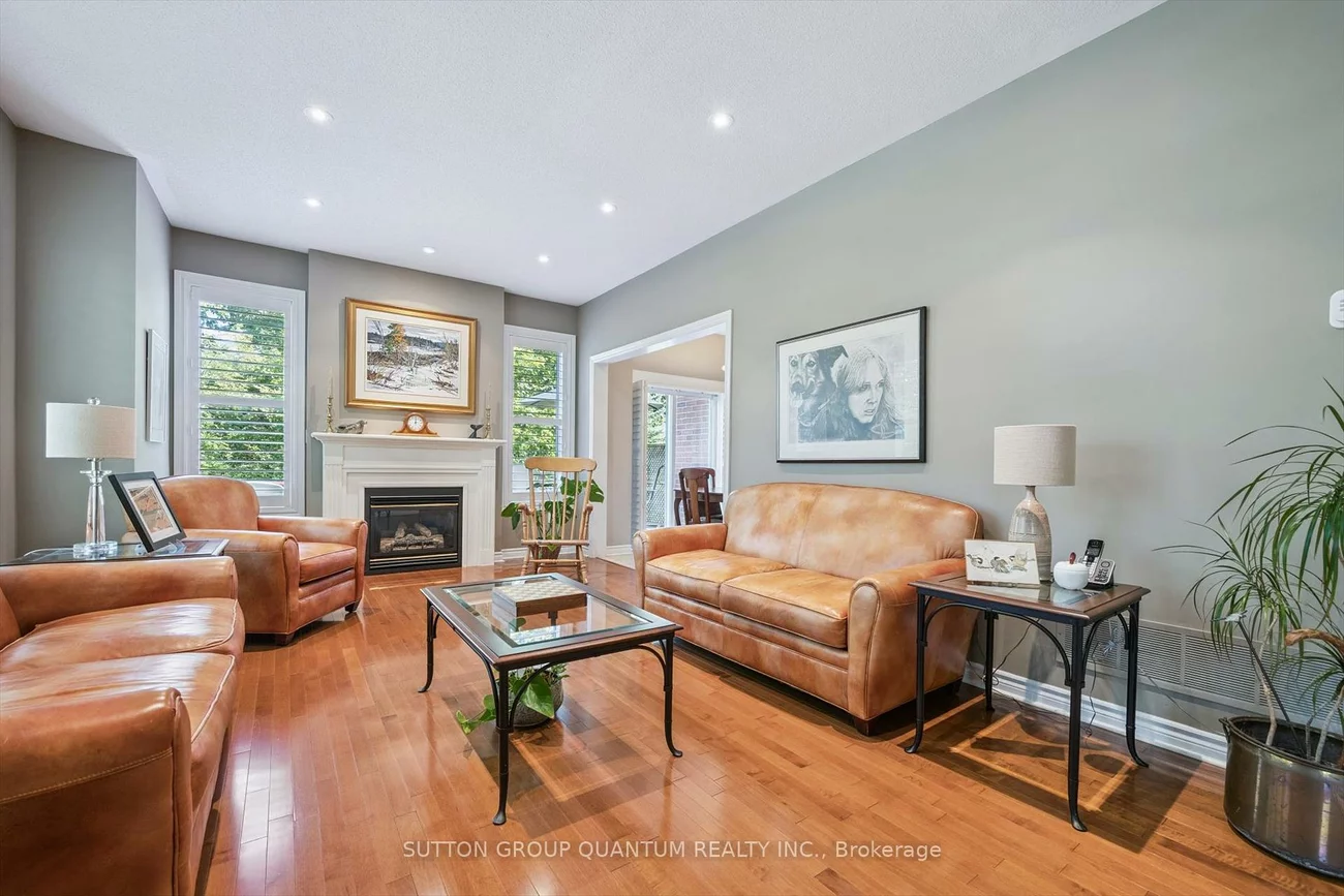 300, Ravineview, 1018 - WC Wedgewood Creek, Oakville