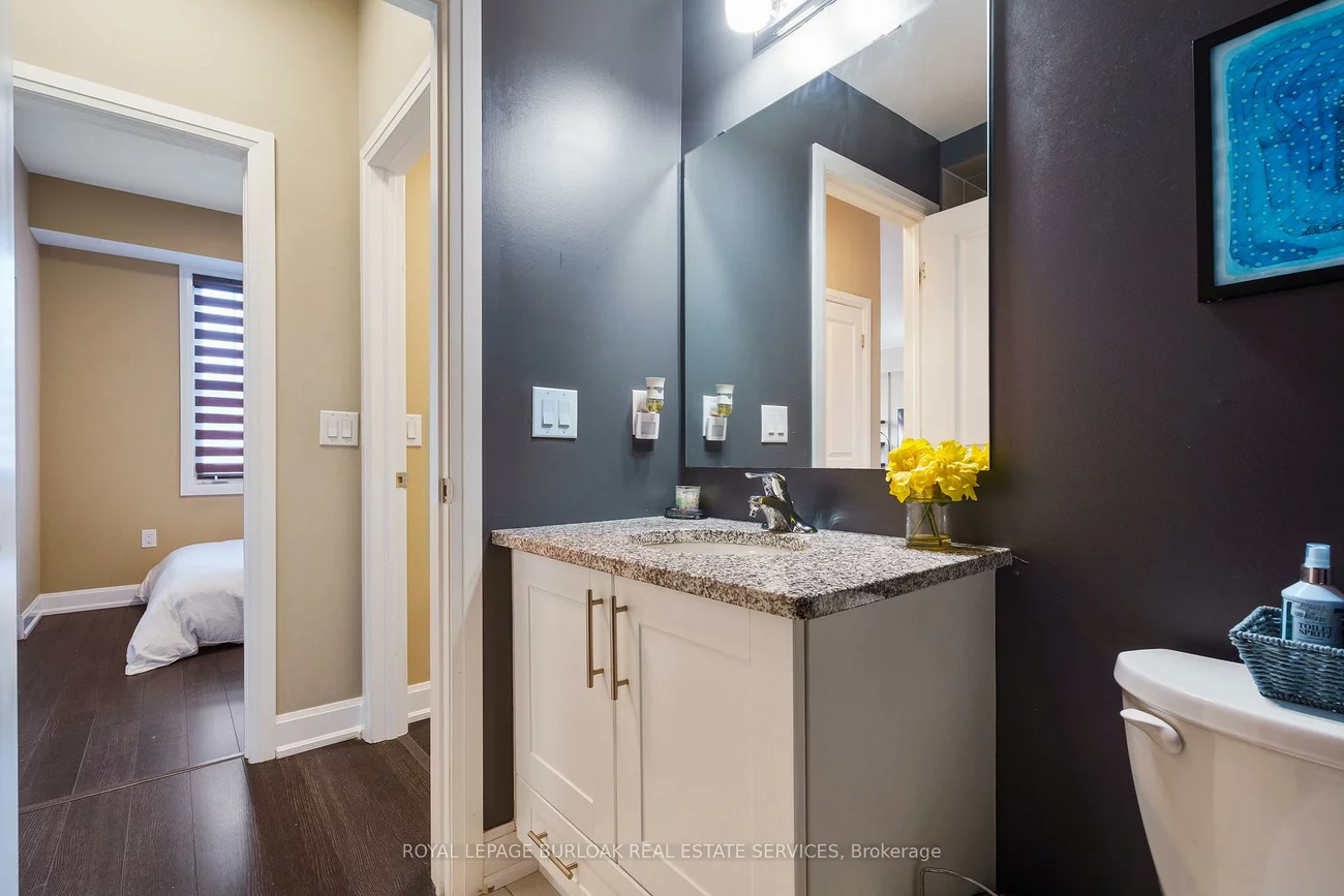 272, Georgian, 1015 - RO River Oaks, Oakville