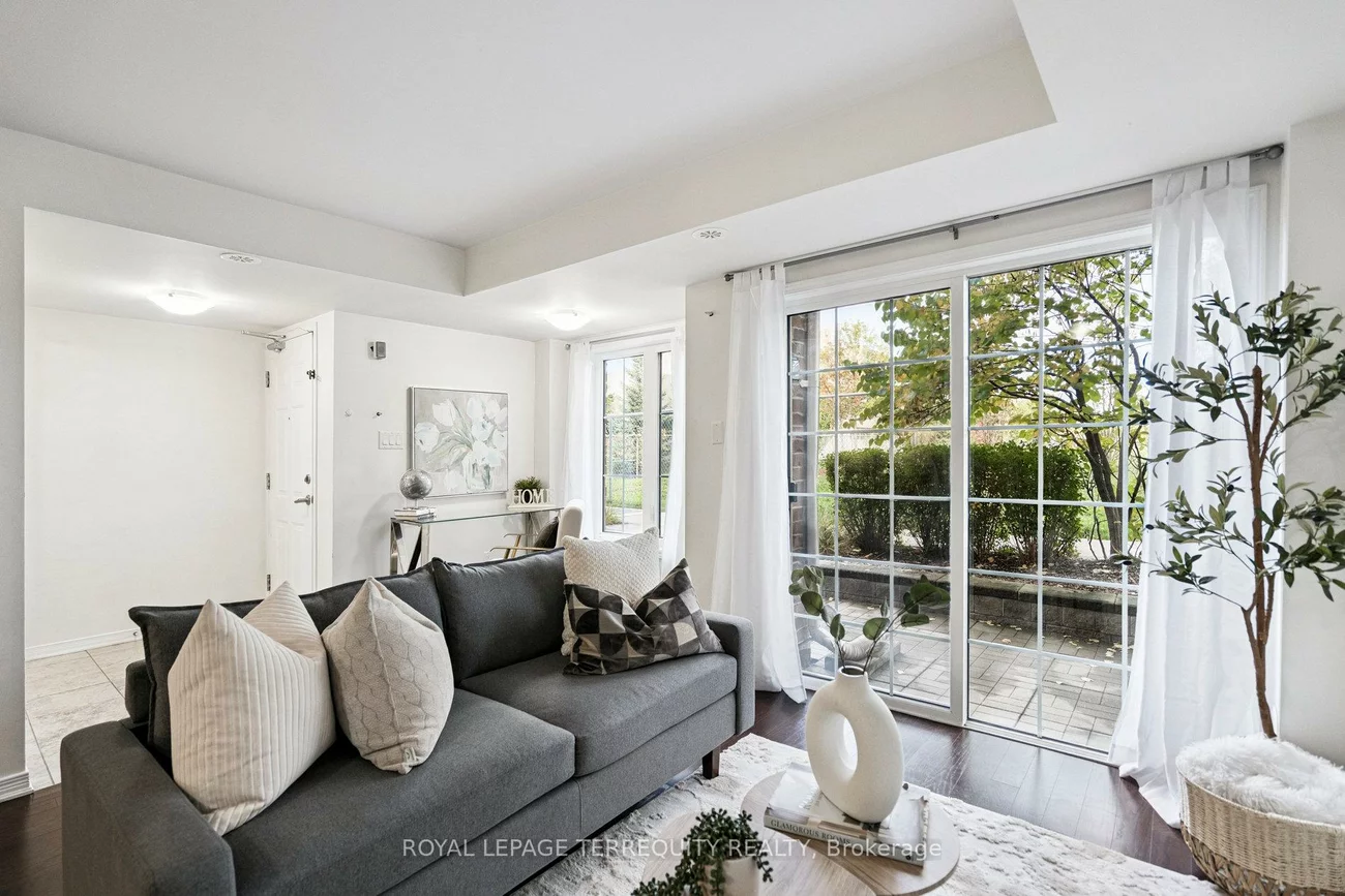 2441, Greenwich, 1019 - WM Westmount, Oakville