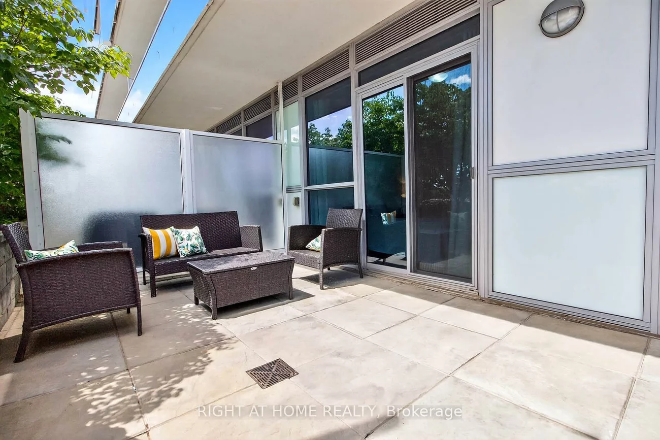 65, Speers, 1002 - CO Central, Oakville