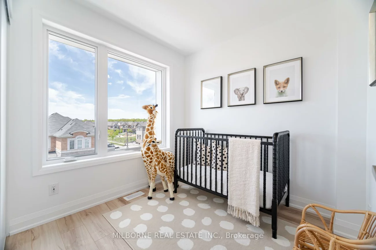 272, Ironside, 1008 - GO Glenorchy, Oakville