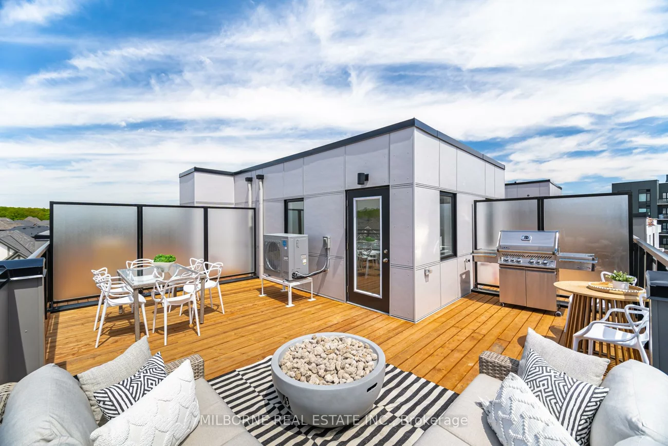 272, Ironside, 1008 - GO Glenorchy, Oakville