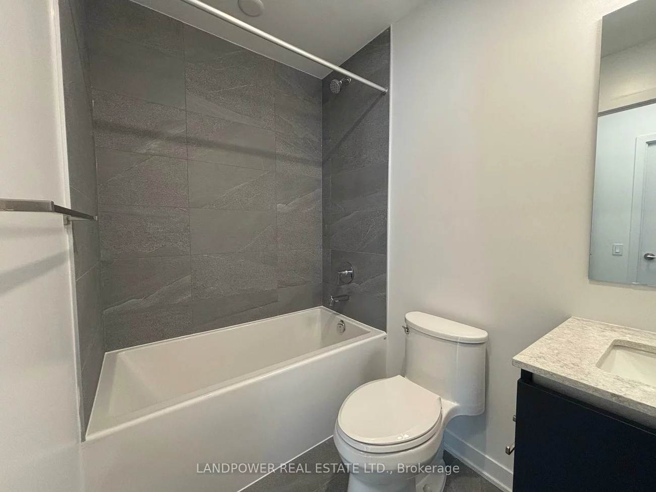 395, Dundas, 1008 - GO Glenorchy, Oakville