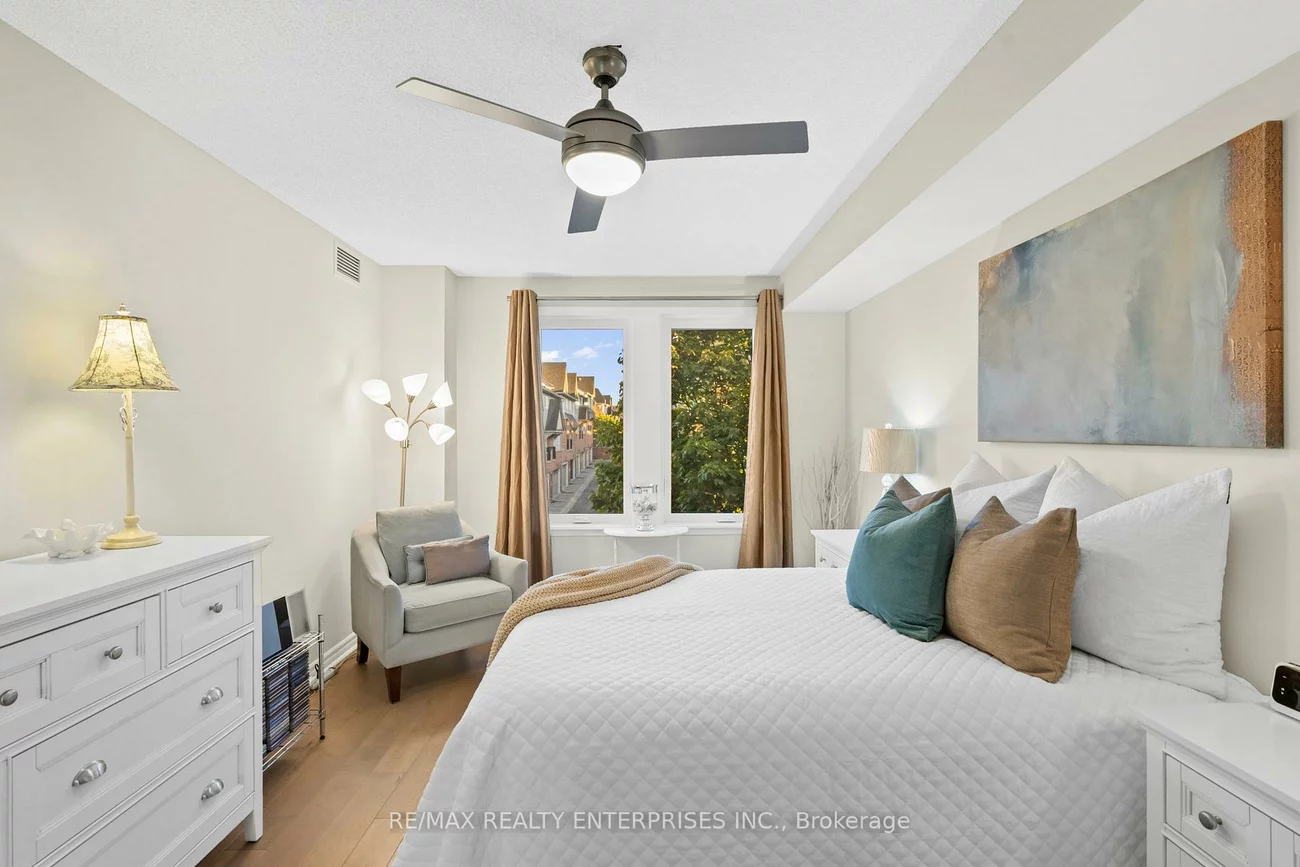 2300, Parkhaven, 1015 - RO River Oaks, Oakville