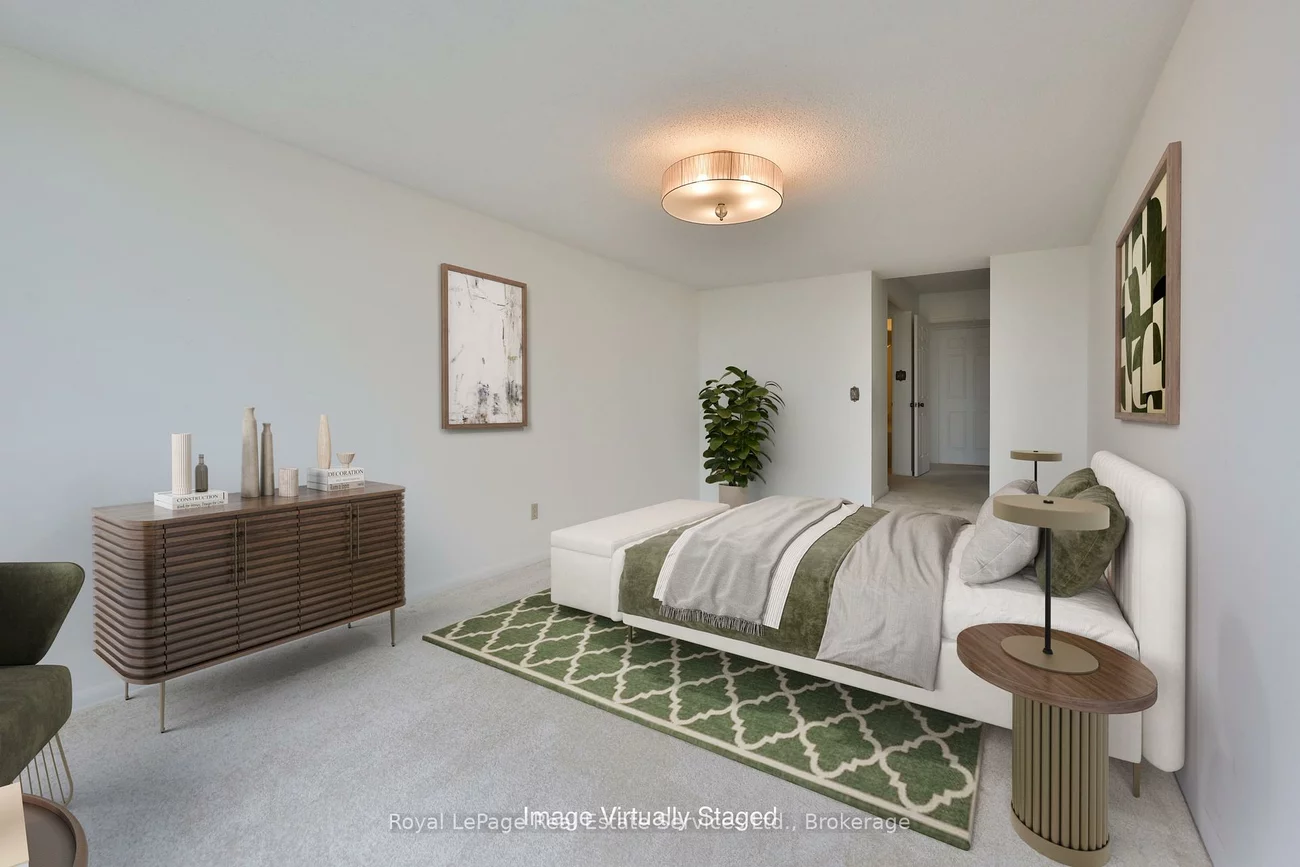 2170, Marine, 1001 - BR Bronte, Oakville