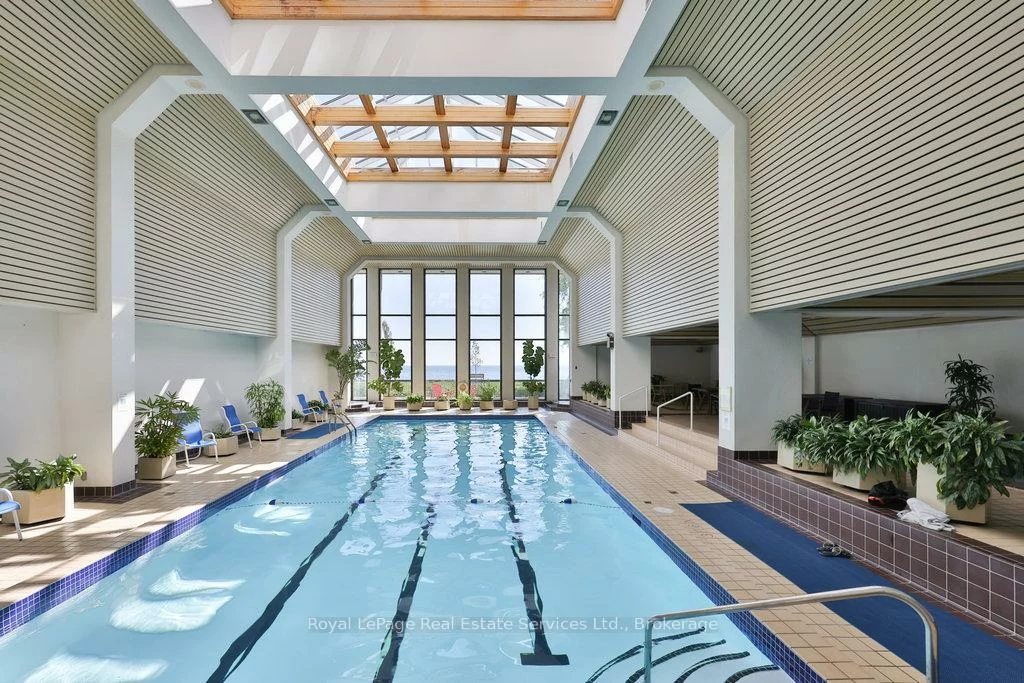 2170, Marine, 1001 - BR Bronte, Oakville