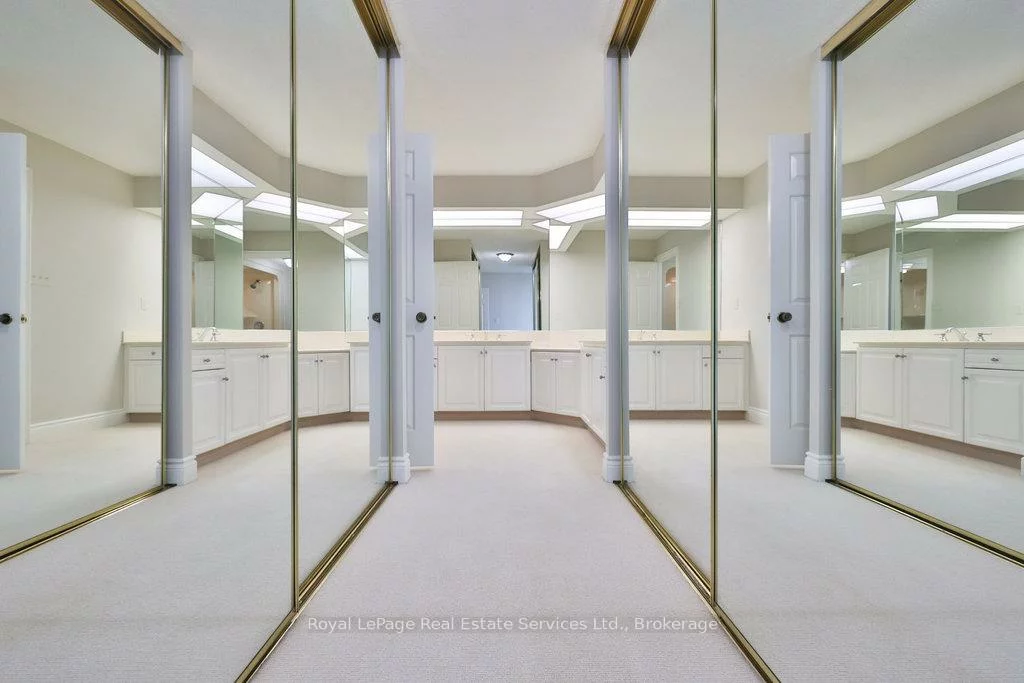 2170, Marine, 1001 - BR Bronte, Oakville