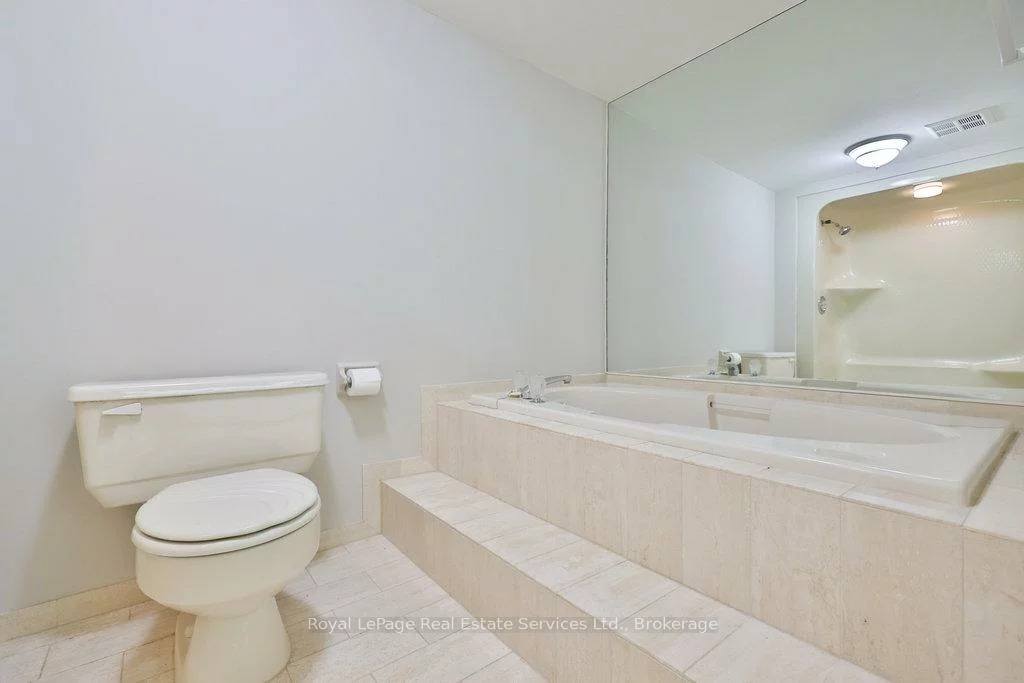 2170, Marine, 1001 - BR Bronte, Oakville