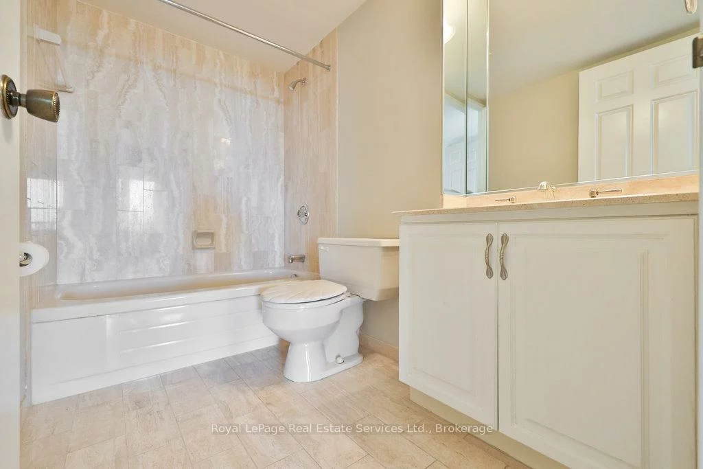 2170, Marine, 1001 - BR Bronte, Oakville