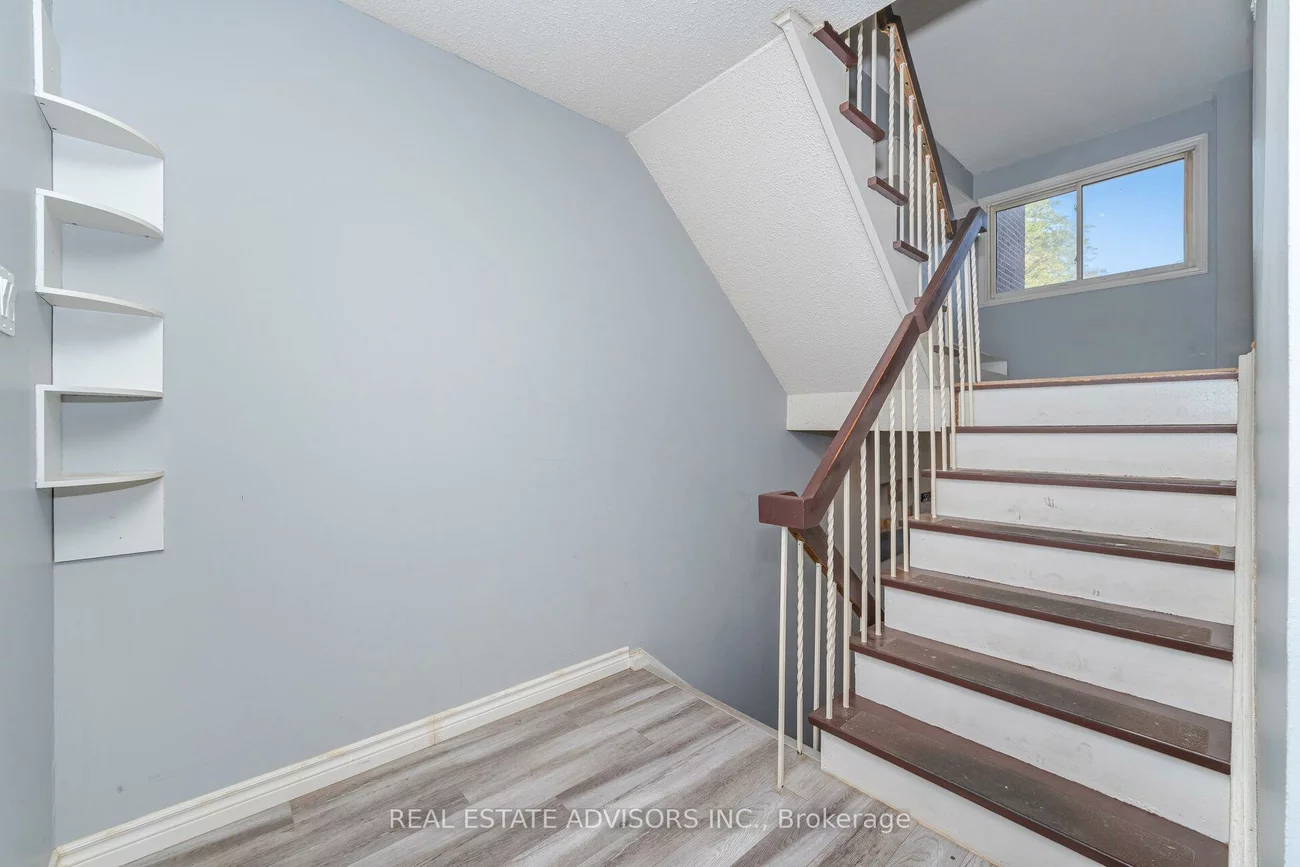 1320, Hampton, 1005 - FA Falgarwood, Oakville