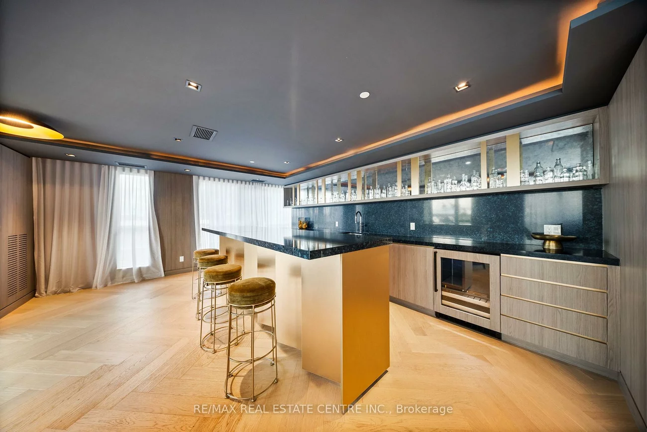 405, Dundas, 1008 - GO Glenorchy, Oakville