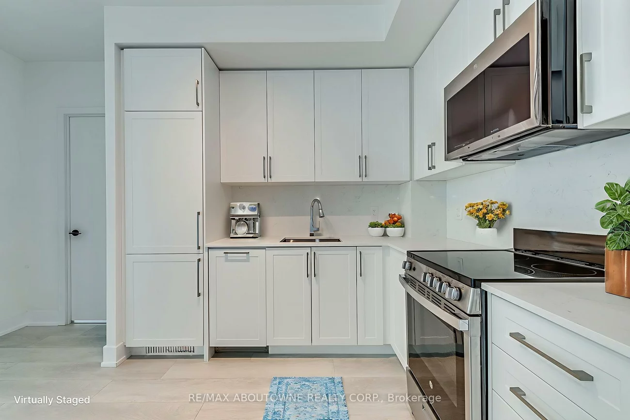 2450, Old Bronte, 1019 - WM Westmount, Oakville