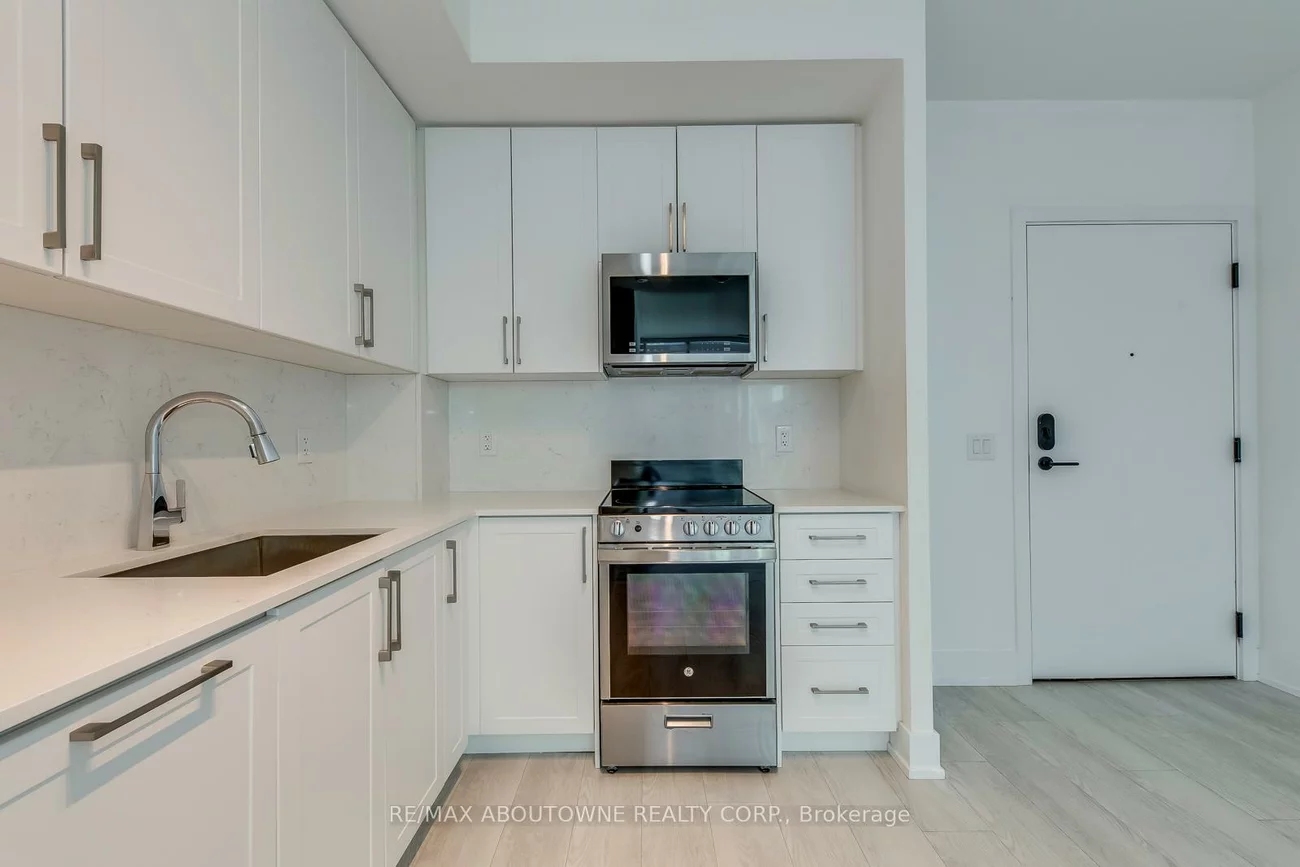 2450, Old Bronte, 1019 - WM Westmount, Oakville