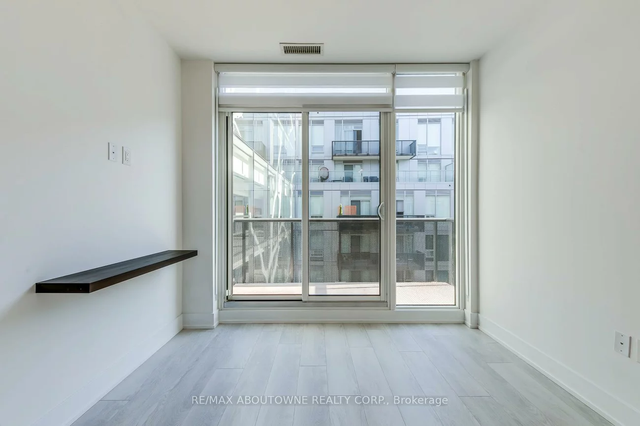 2450, Old Bronte, 1019 - WM Westmount, Oakville