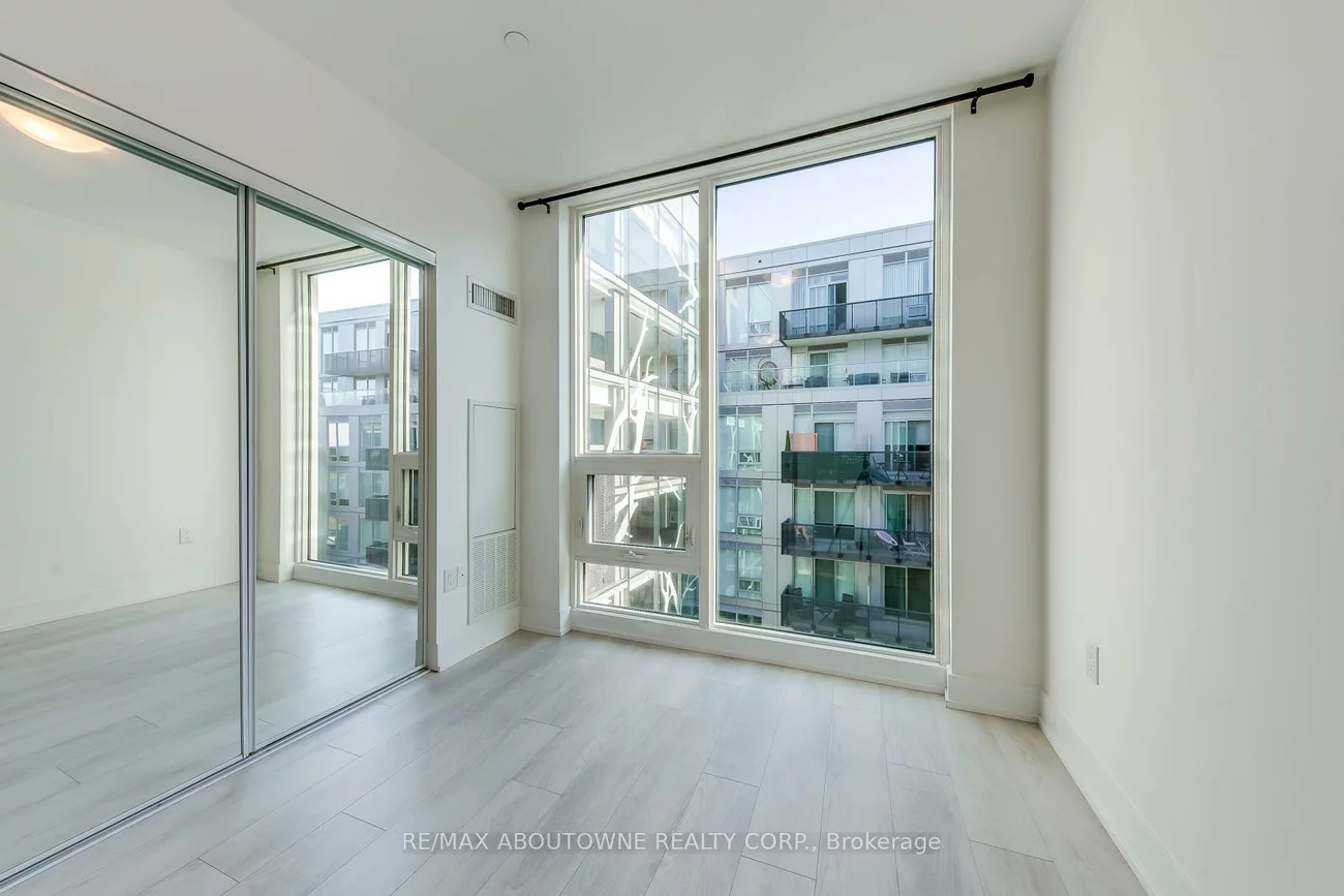 2450, Old Bronte, 1019 - WM Westmount, Oakville