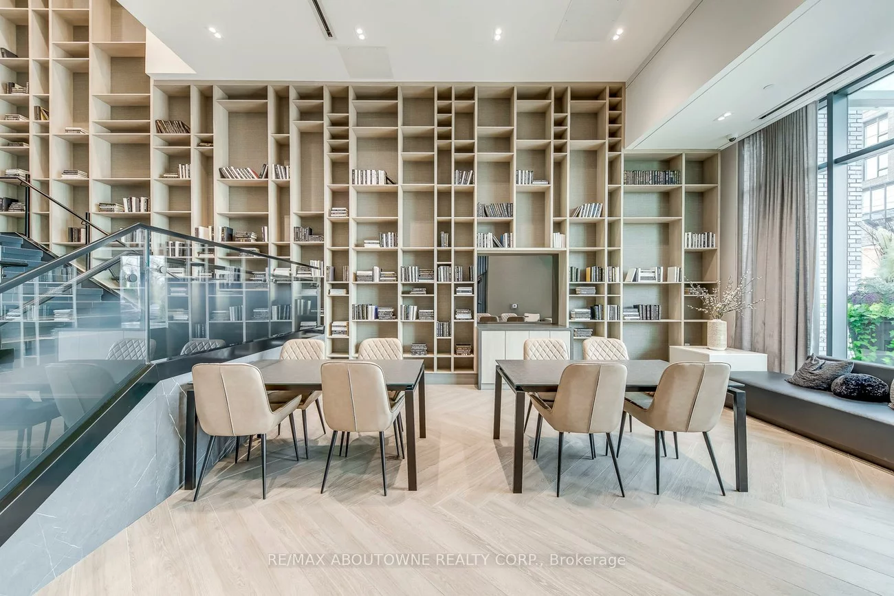 2450, Old Bronte, 1019 - WM Westmount, Oakville