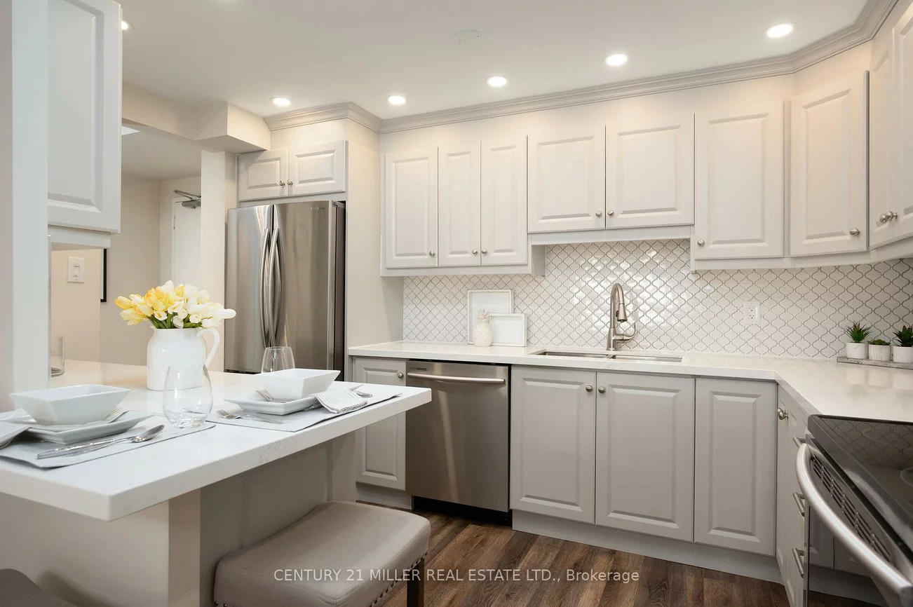 1359, White Oaks, 1005 - FA Falgarwood, Oakville