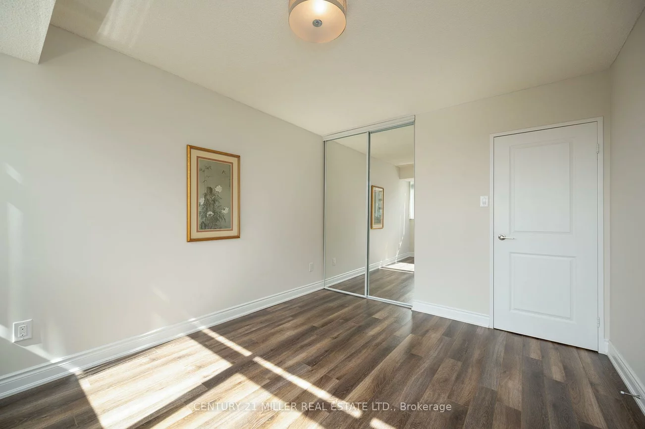 1359, White Oaks, 1005 - FA Falgarwood, Oakville