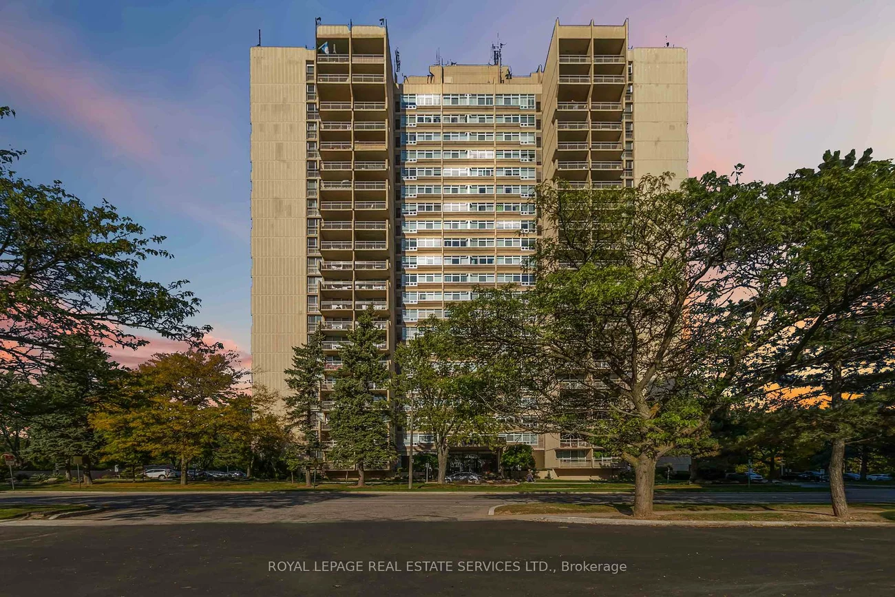 1359, White Oaks, 1005 - FA Falgarwood, Oakville