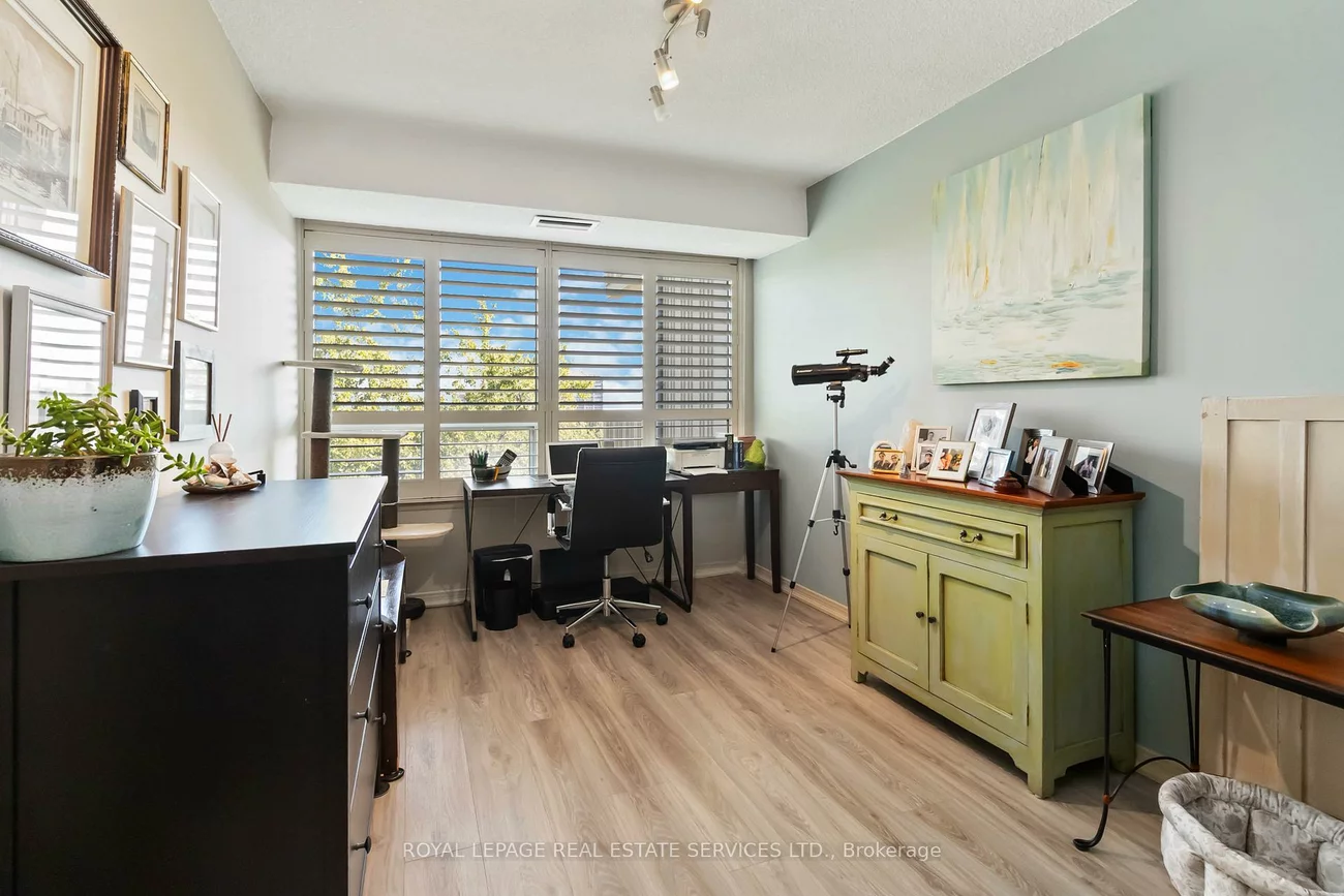 1359, White Oaks, 1005 - FA Falgarwood, Oakville