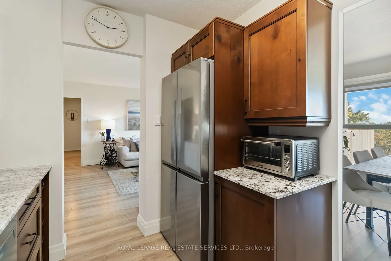 1359, White Oaks, 1005 - FA Falgarwood, Oakville