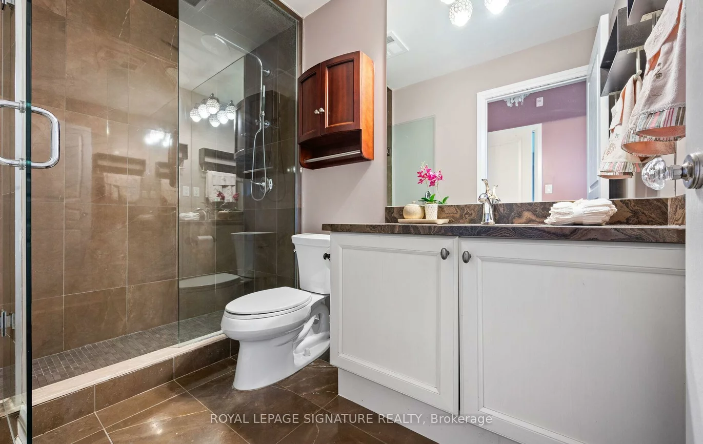 128, Garden, 1002 - CO Central, Oakville