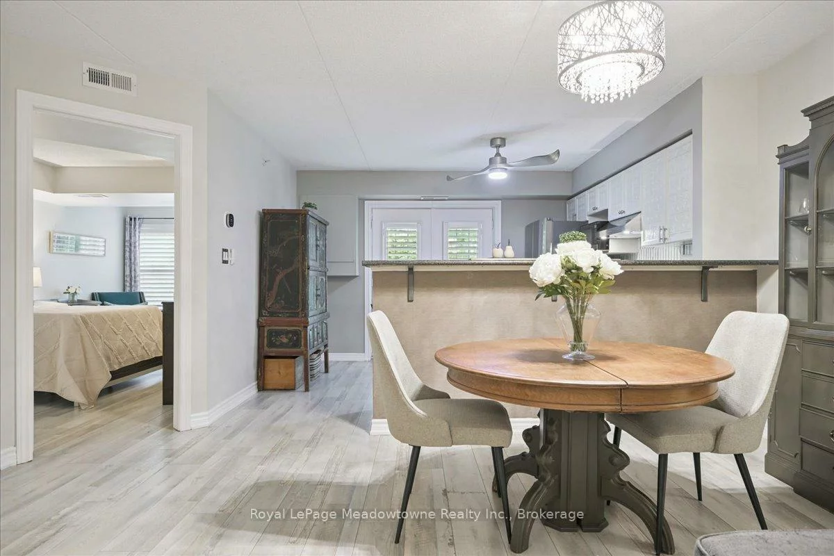1450, Bishops, 1007 - GA Glen Abbey, Oakville