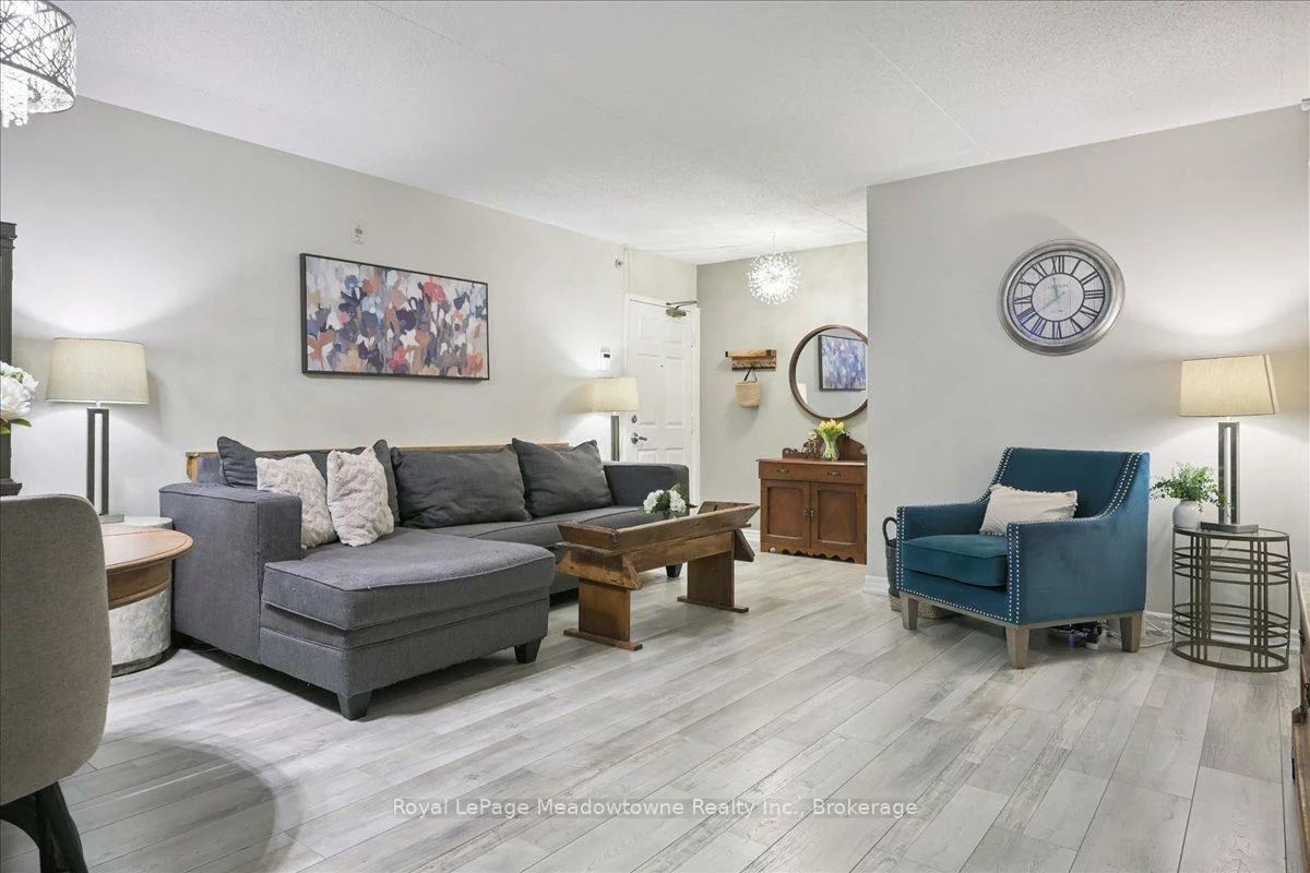 1450, Bishops, 1007 - GA Glen Abbey, Oakville
