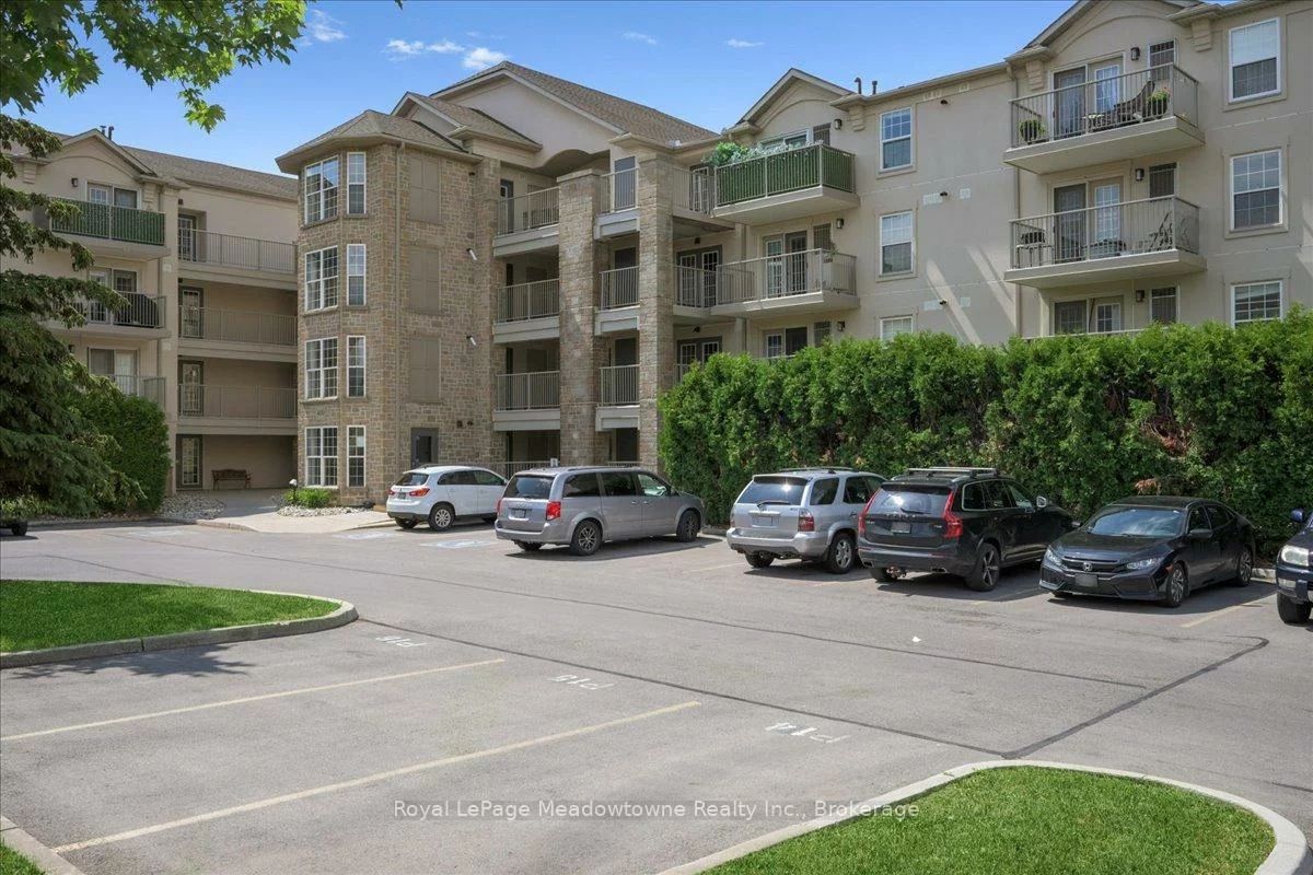 1450, Bishops, 1007 - GA Glen Abbey, Oakville