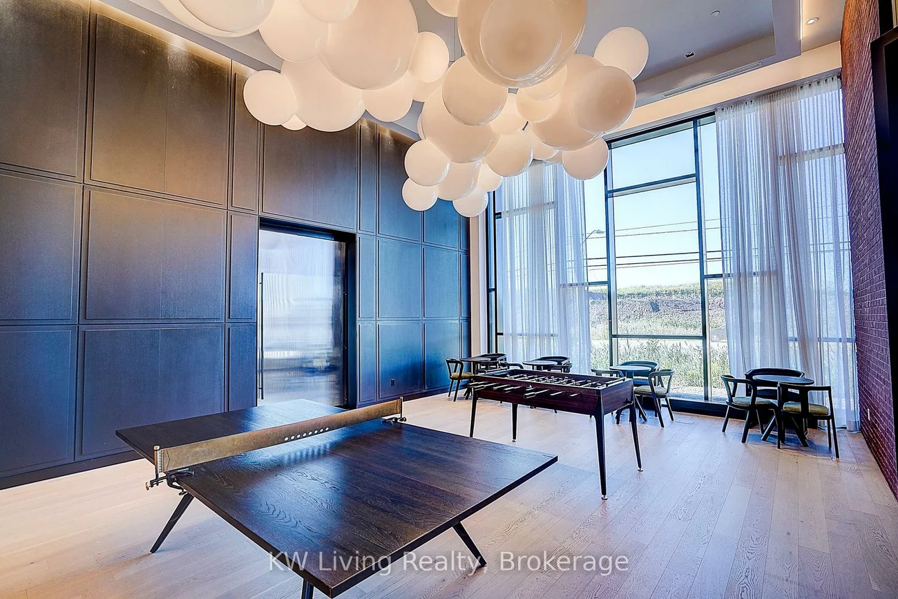 3200, William Coltson, 1010 - JM Joshua Meadows, Oakville
