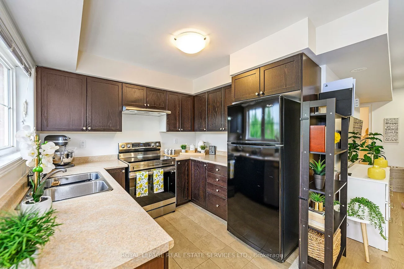 19, Hays, 1015 - RO River Oaks, Oakville