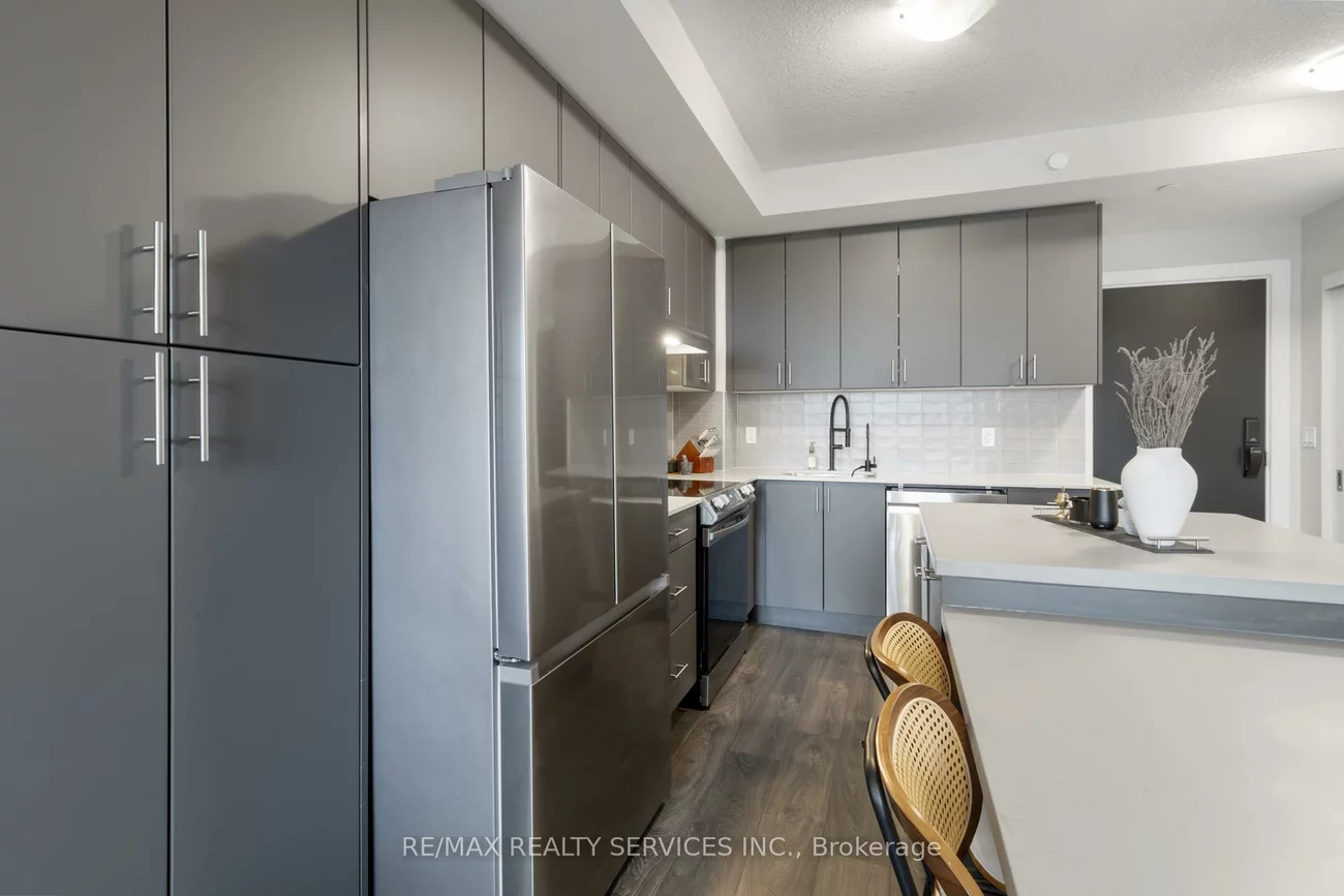 3200, William Coltson, 1010 - JM Joshua Meadows, Oakville